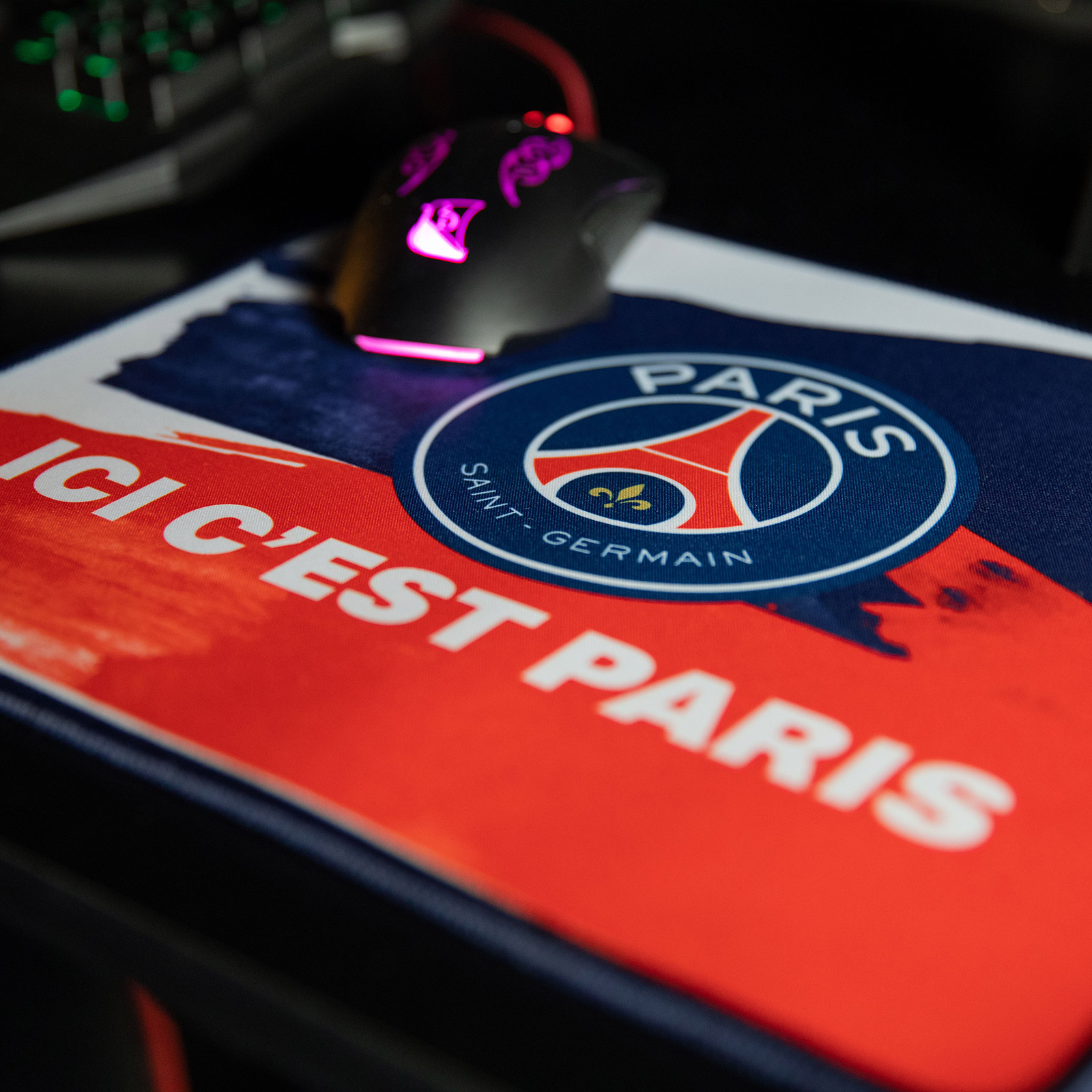 Tapis de souris PSG personnalisée. Supporter Paris Saint Germain